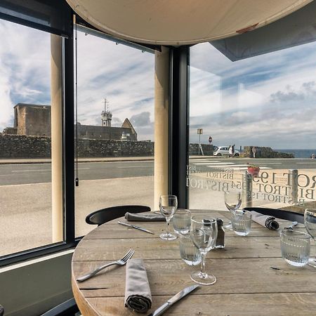 Hostellerie De La Pointe Saint-Mathieu - Spa & Restaurant Плугонвелен Екстериор снимка