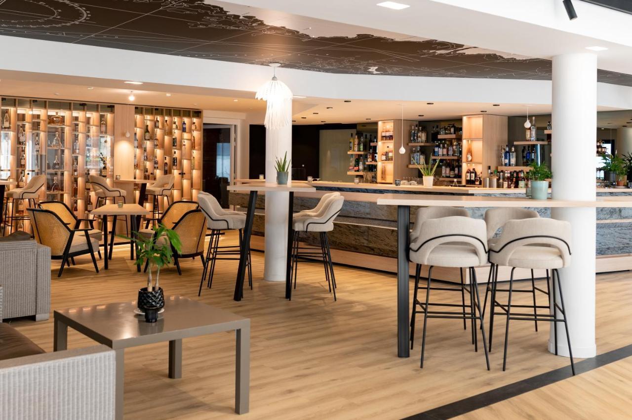Hostellerie De La Pointe Saint-Mathieu - Spa & Restaurant Плугонвелен Екстериор снимка